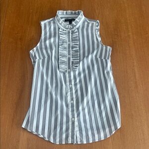 Banana Republic Sleeveless White & Black Striped Tuxedo Ruffle Front Blouse Sz 2